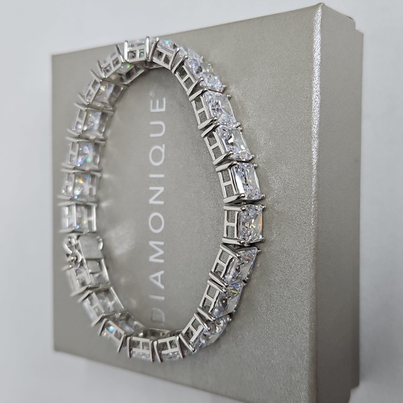 Diamonique Jewelry - Diamonique 8mm Princess Cut Sterling Silver Tennis Bracelet Average Fit - NIB